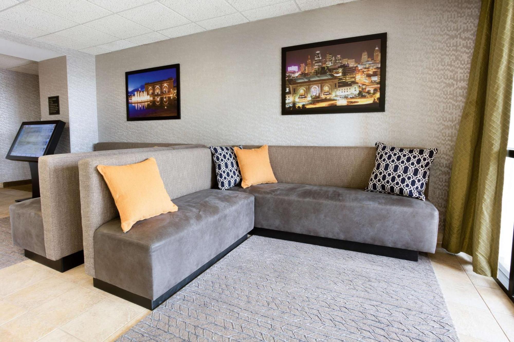 Drury Inn & Suites Kansas City Airport Экстерьер фото